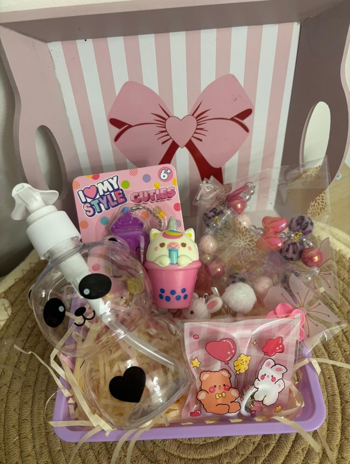 Box Suprise capsules GIRLY