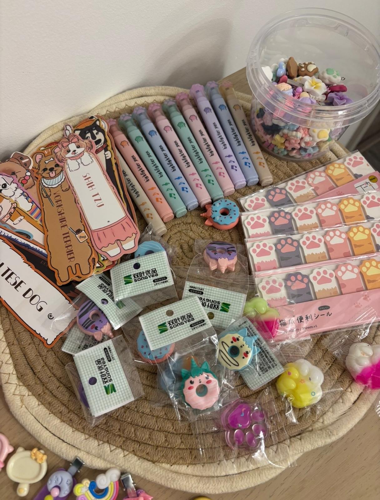 Box Suprise capsules GIRLY